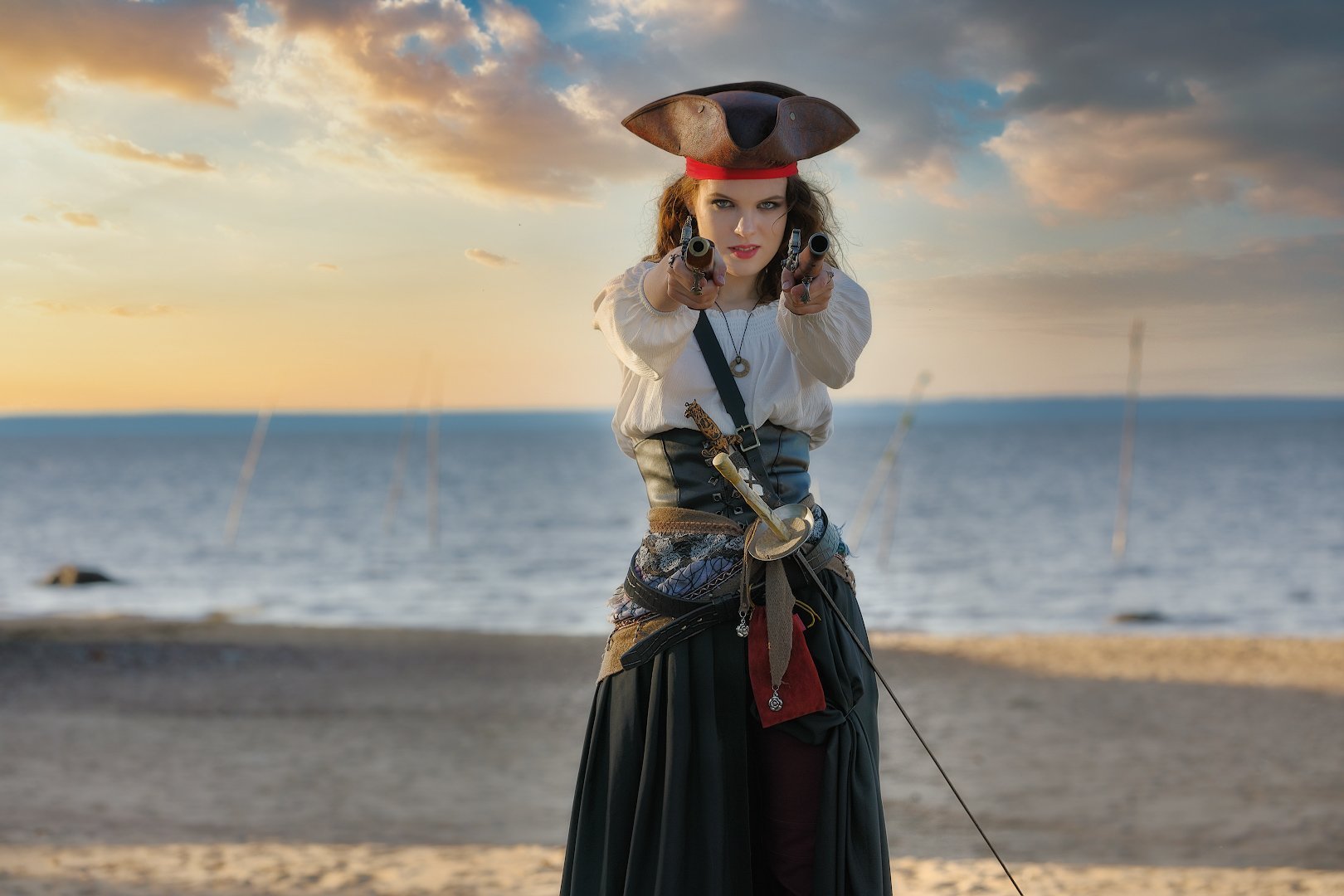 Девушка пиратка. Энн Бонни пираты Карибского моря. Энн Бонни Тортуга. Энн Бонни черные паруса. Энн Бонни портрет.