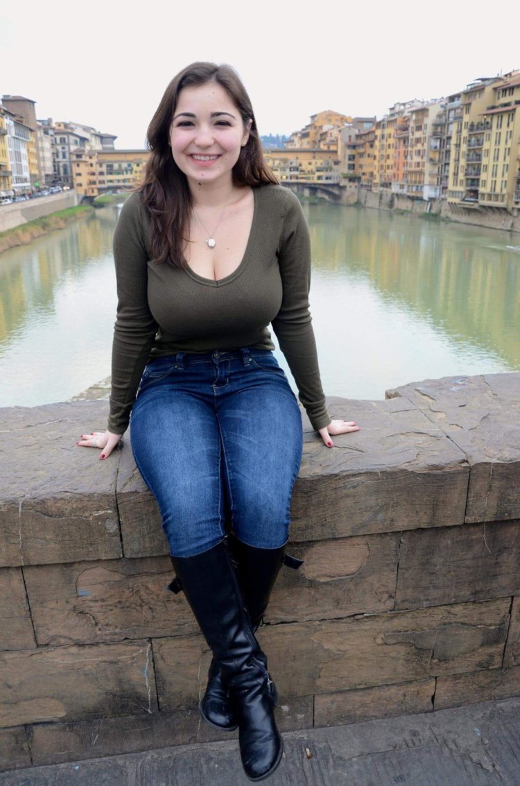 Ksenia Wood and Eve Sonnet