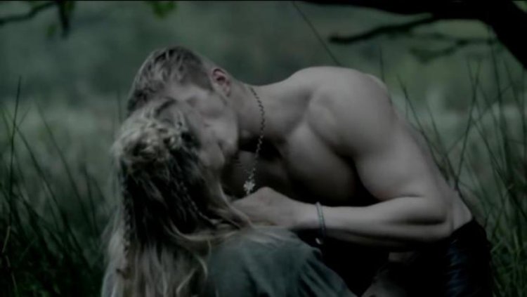 Vikings Ivar bed scenes