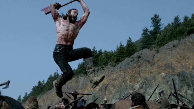 Rollo from the Vikings series battle