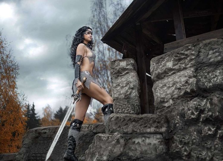 Amazon Gladiatrix Queen