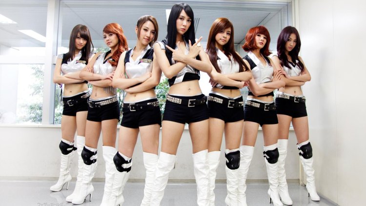 Japanese Gerls groups