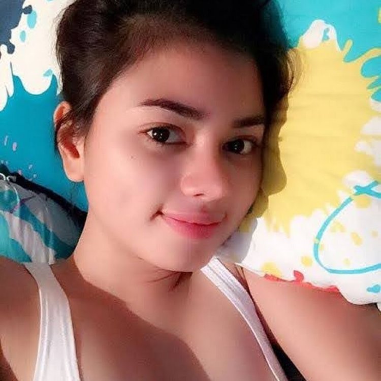 Cerita Ngentot April 2021