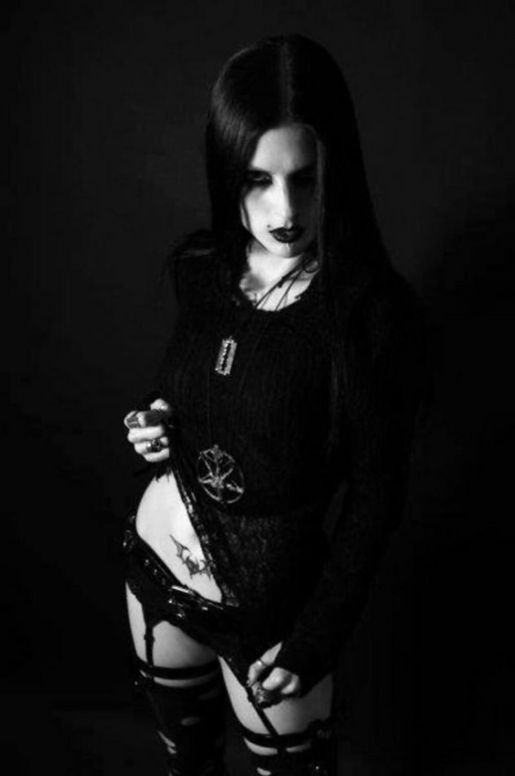 Black Metal Morokh Elena Lvova