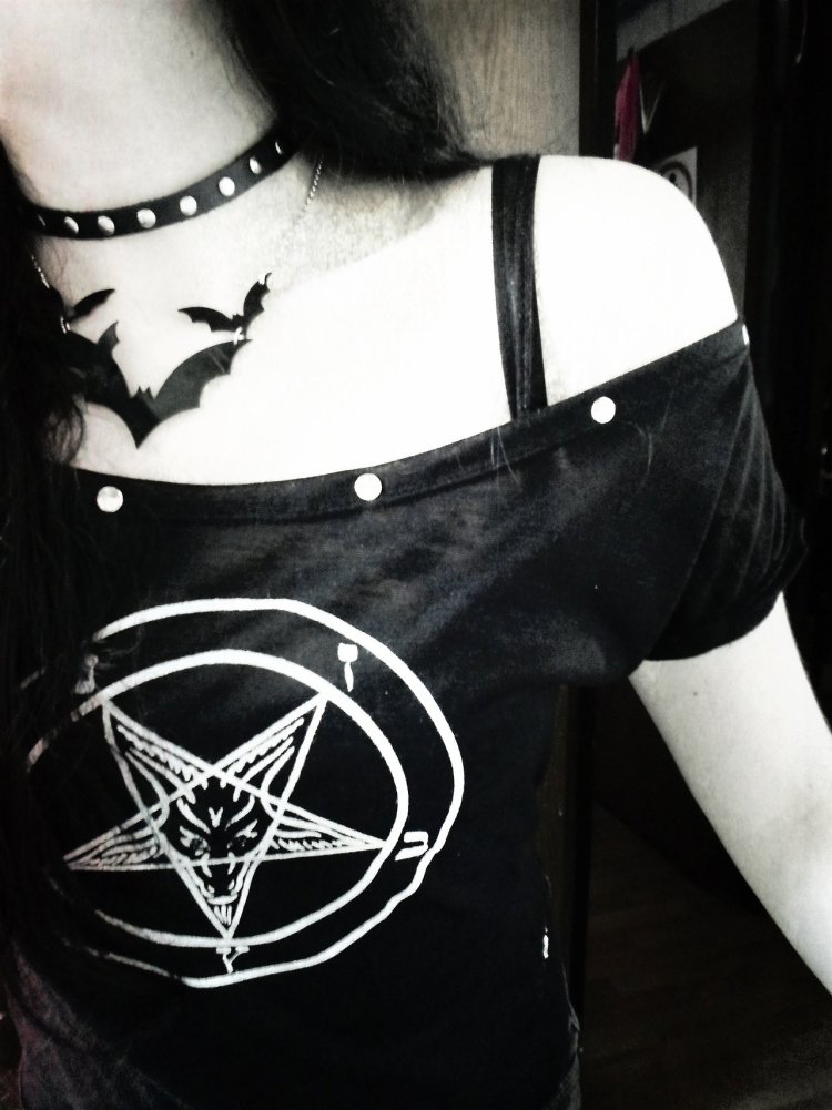 Guys with a pentagram