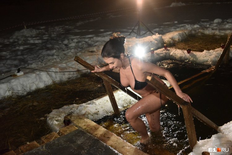 Epiphany bathing 2020 Girls