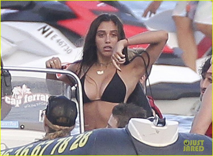 Lourdes Leon Kelvin Klein