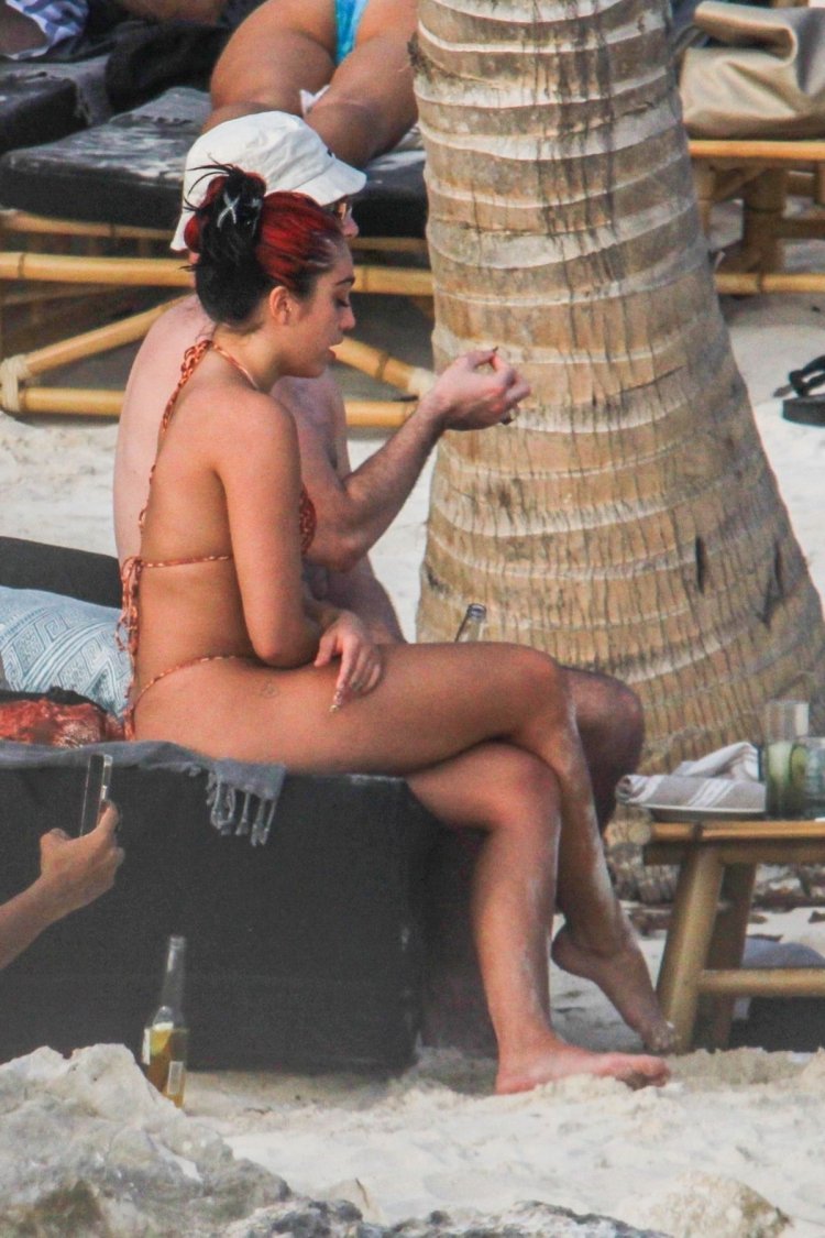 Lourdes Leon in Bikini at a Beach in Tulum 01/31/2021