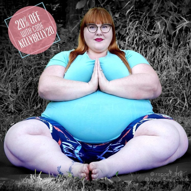 Kellie Kay is very fat naked