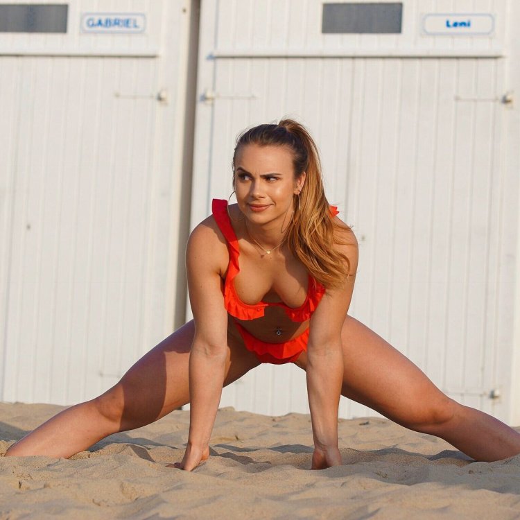 Michie Peachie Fitness Model