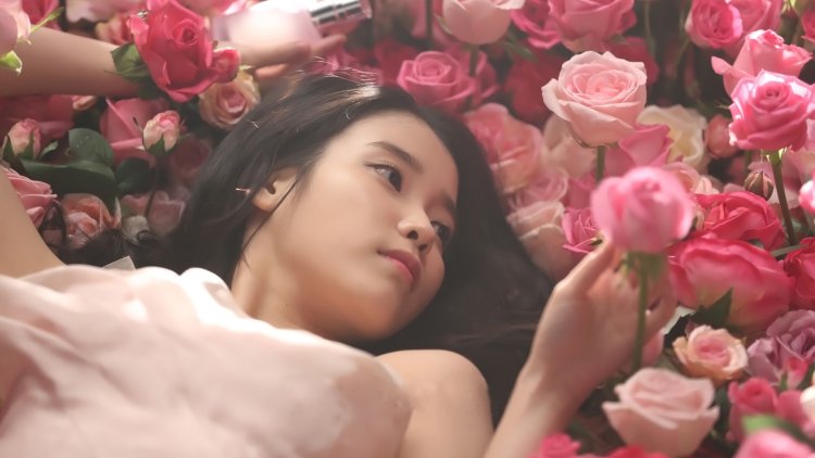 Photo on the desktop IU 1920x1080