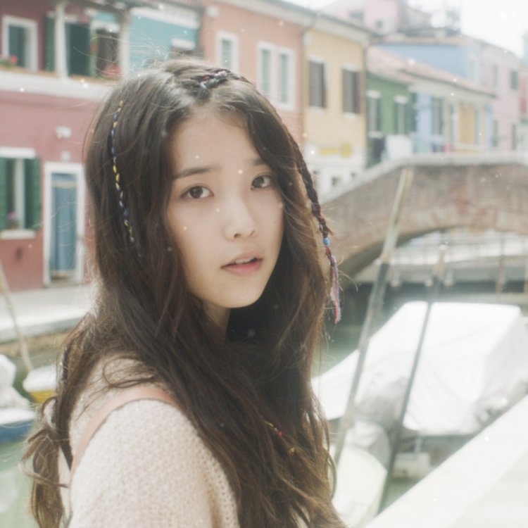 Ayu Korean singer without makeup