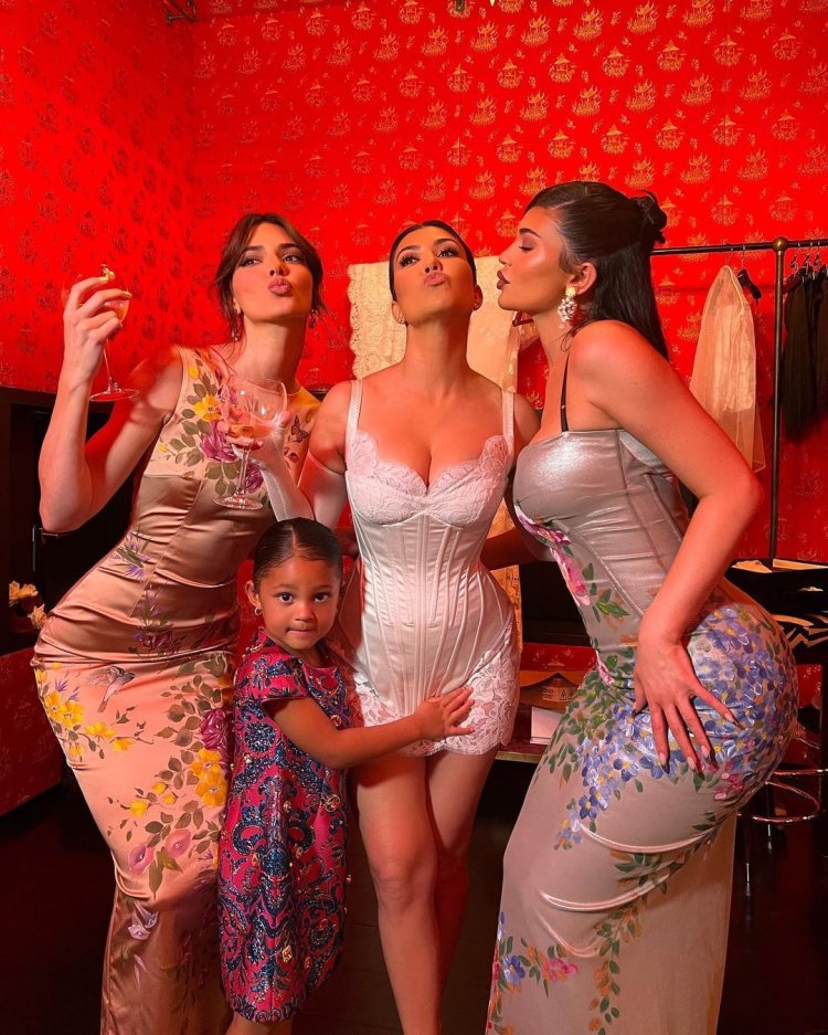 Kendall Jenner at the wedding of Courtney Kardashian