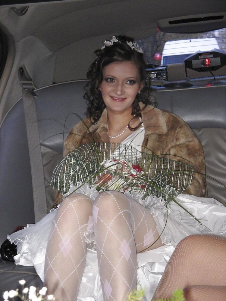 Brides without dresses Private