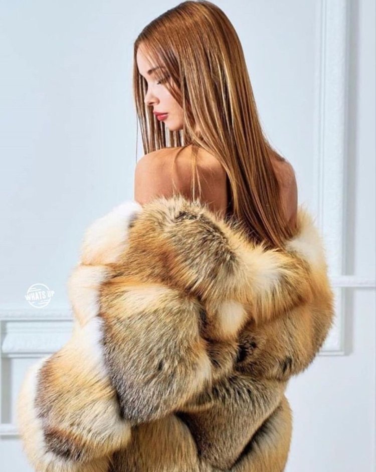Marina Sablin in Fur