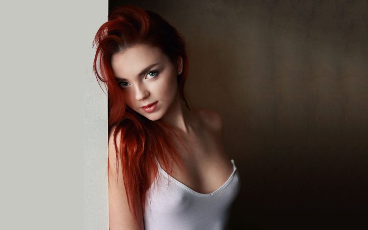 Beautiful red -haired girls with big breasts