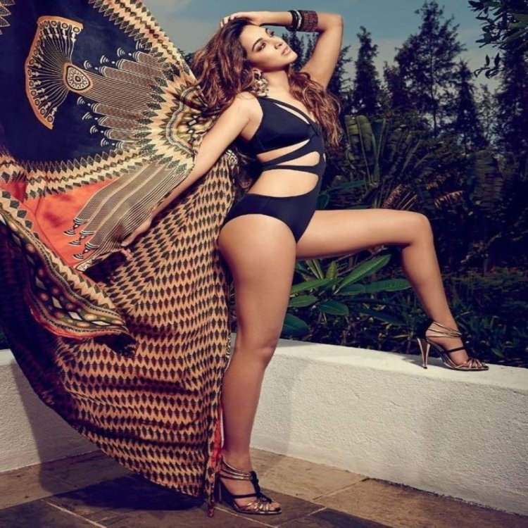 Kiara Advani in bikini