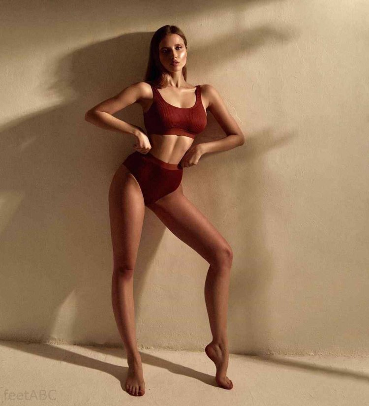 Katya booster erotic photos