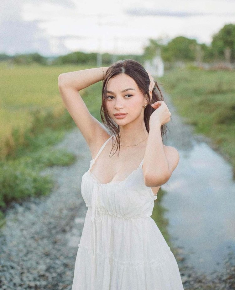 Kylie Versosis of the Philippines