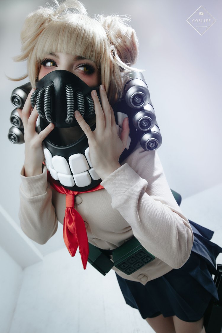 Toga Himiko cosplay
