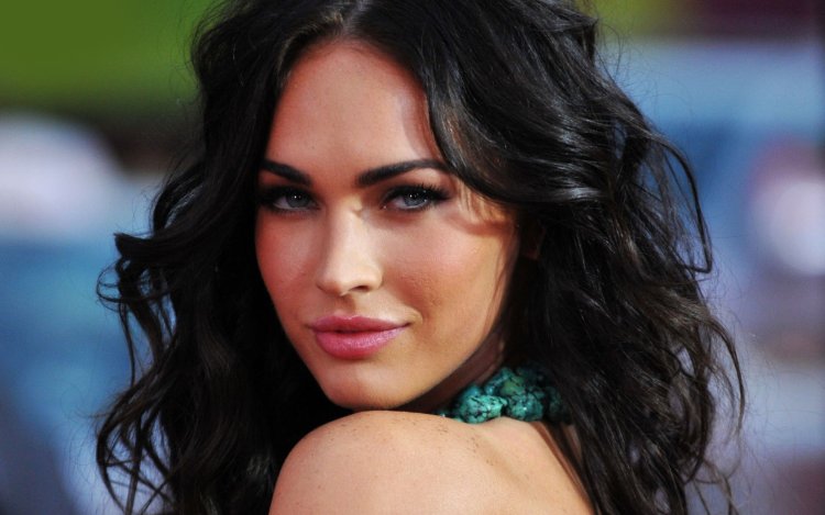 Megan Fox Yennifer