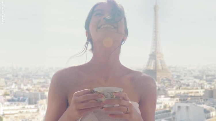 Haley Steinfeld is frank