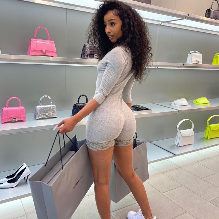 Rubi Rose Playboi Cari Twerk