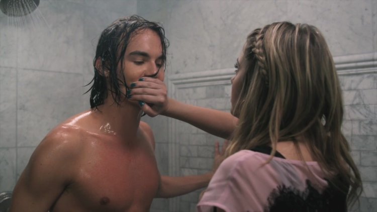 Kaleb cute shower deceivers