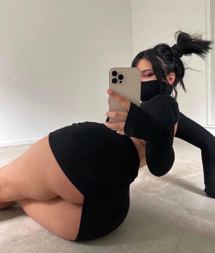 Gina Savaj Gina Savage