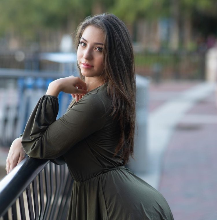 Valentina Grishko bikini