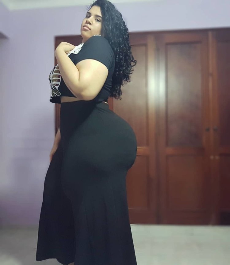 Diana Sirokai Big Ass