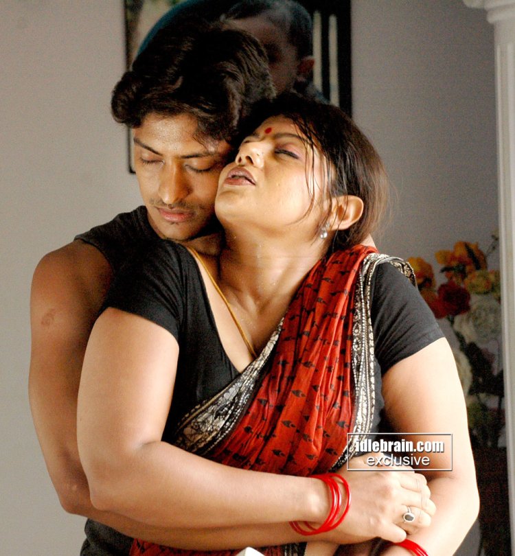 Indian Dramama Tarak Mehata Chashma Ma Jhata Lal Ka Angli Lun Latay Hoay Sex