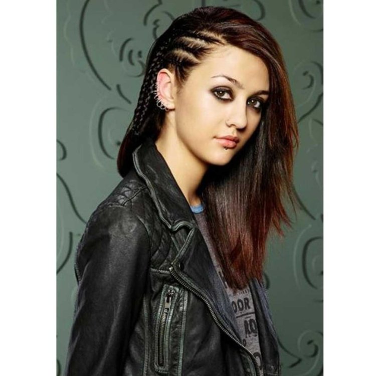 Katie Findley Rebecca