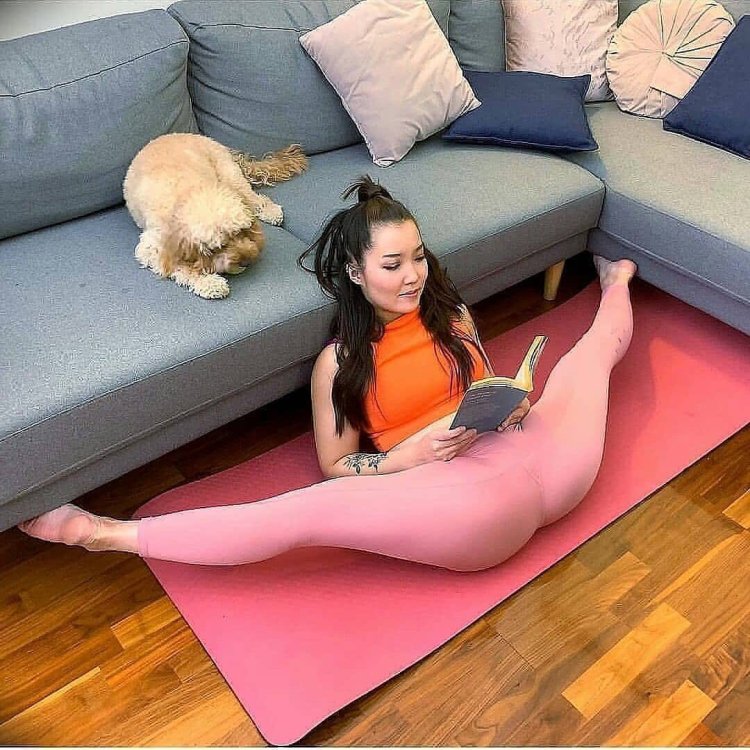 Leg Behind Head Girl