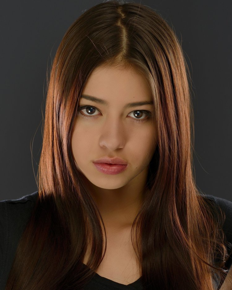 Amber Midfunder actress