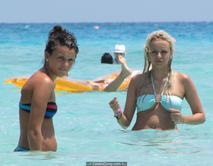 Sasha Parkinson Maxim