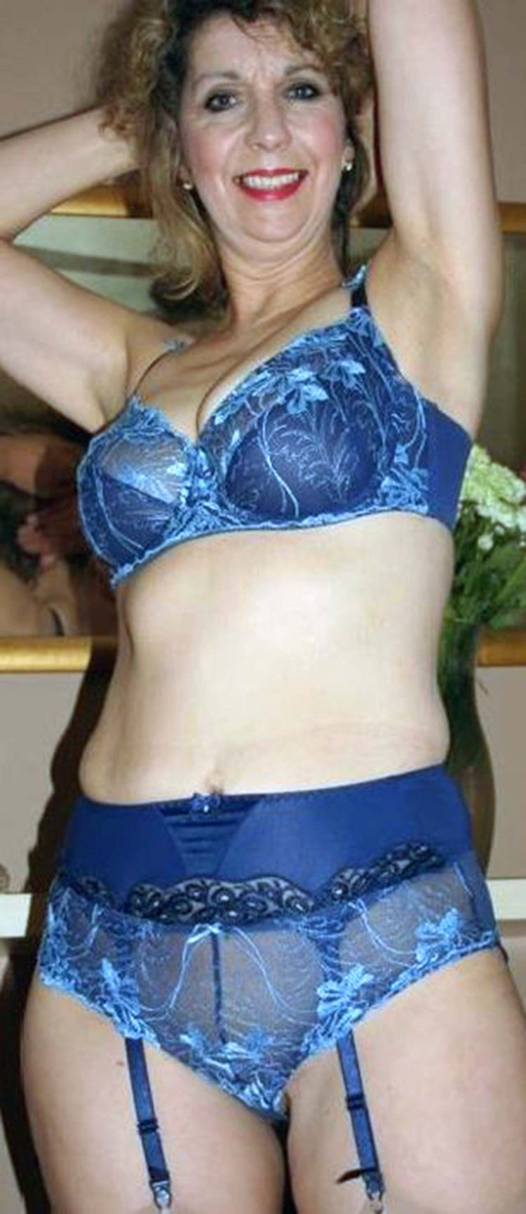 Fat Old Women in bras