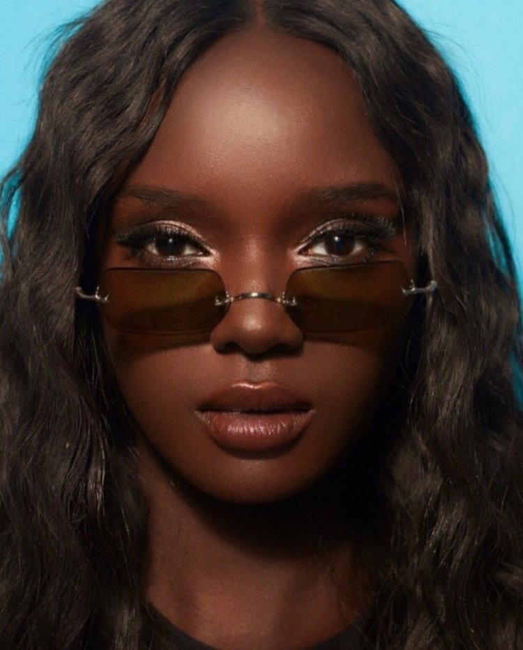 Duckie Thot
