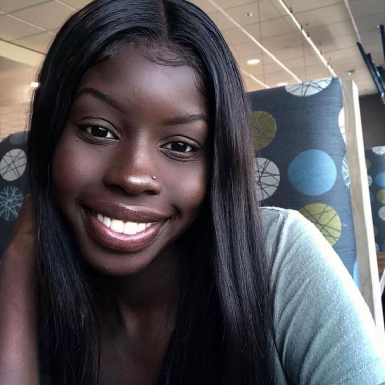 Simple girls of black women Private