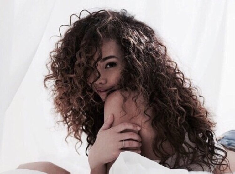 Alesya Semerenko Kudri Kudryavaya