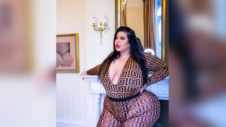 The largest buttocks in the world Natasha