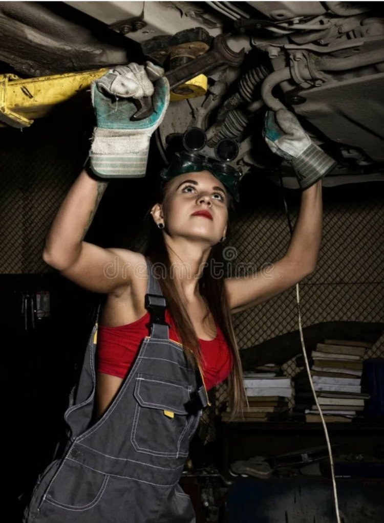 Women Auto mechanics