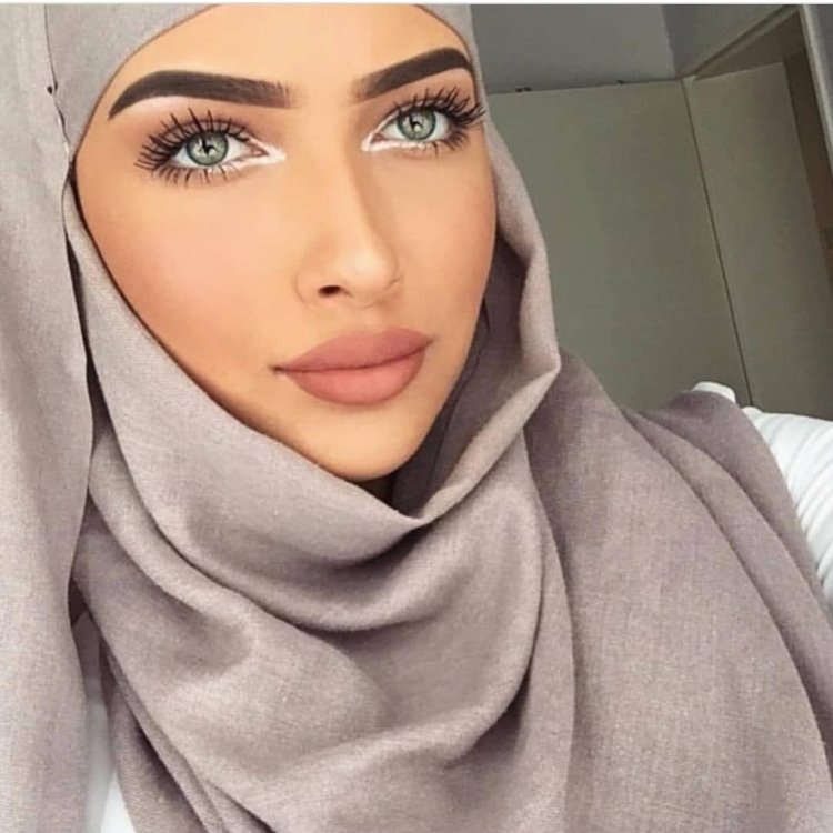 Muslim makeup