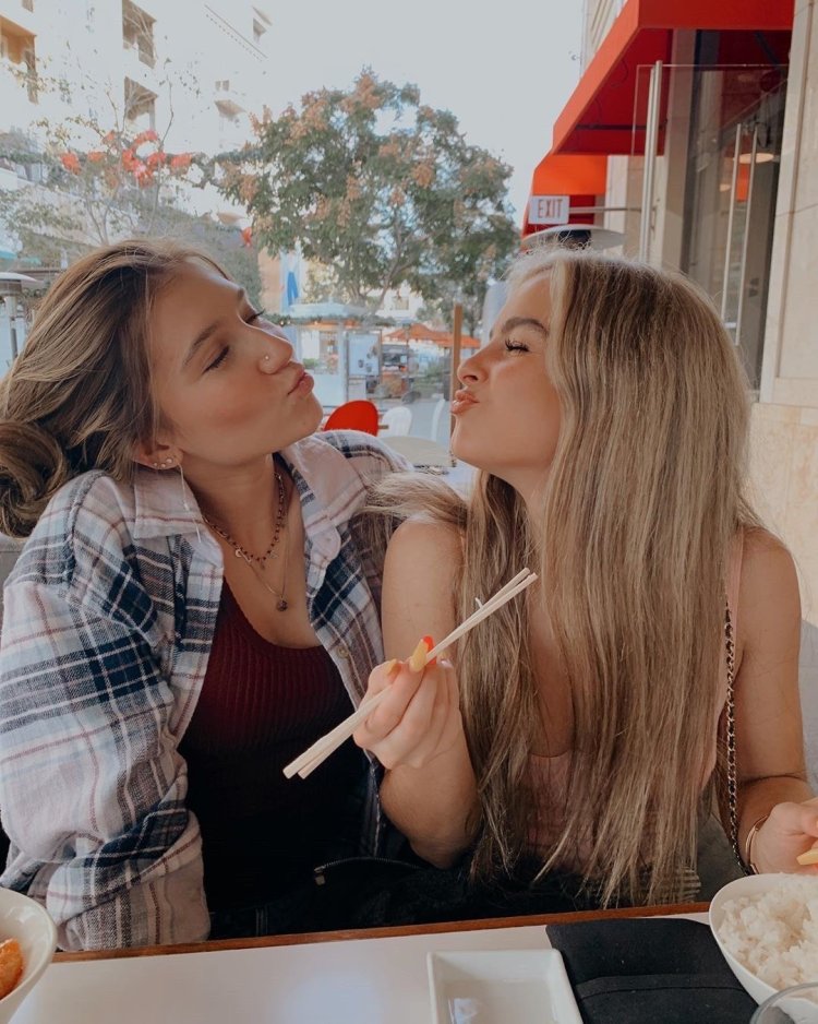 Charlie Damelio and Eddison