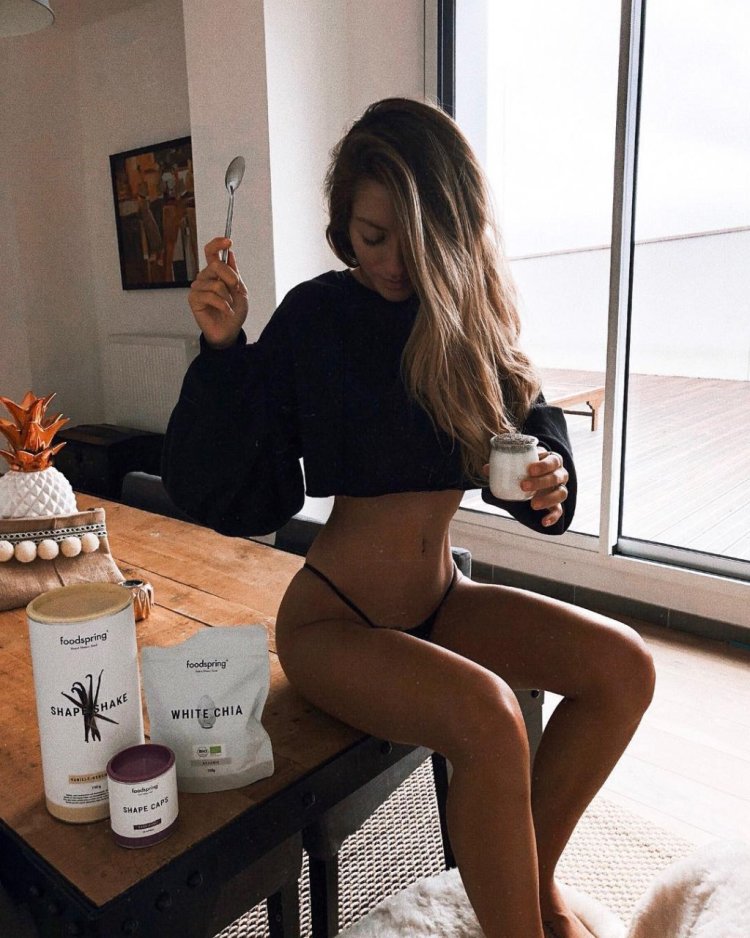 25-year-old Matilda Tantot (Mathilde Tantot)