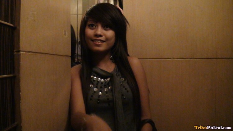 FILIPINA-TRIKE-PATROL-THE-HOTTEST-NUDE-GIRLS-In-MANILA