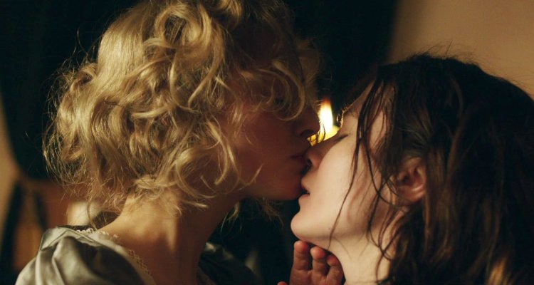 Sarah Gadon Girl King