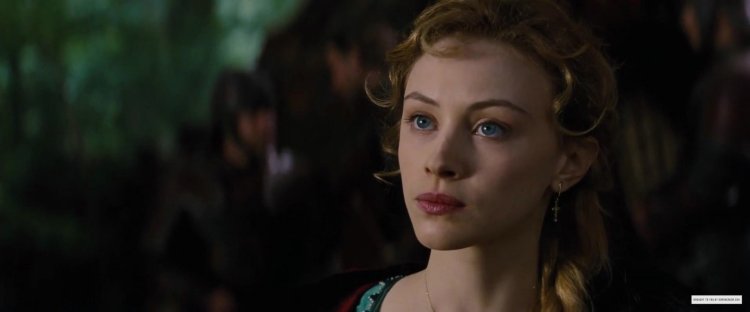 Sarah Gadon Dracula