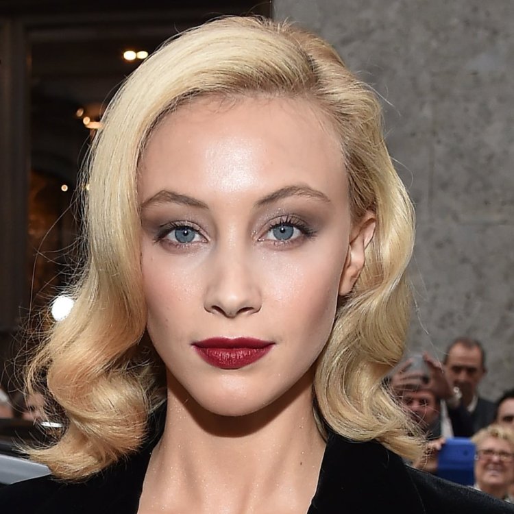 Sarah Gadon Maxim