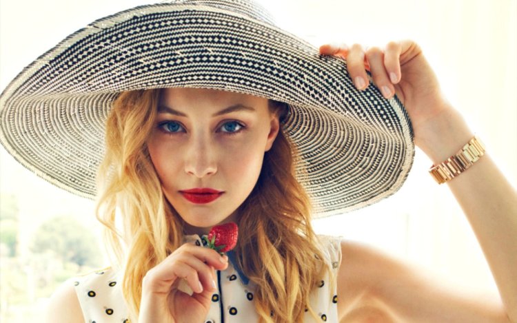 Sarah Gadon Photoshoot
